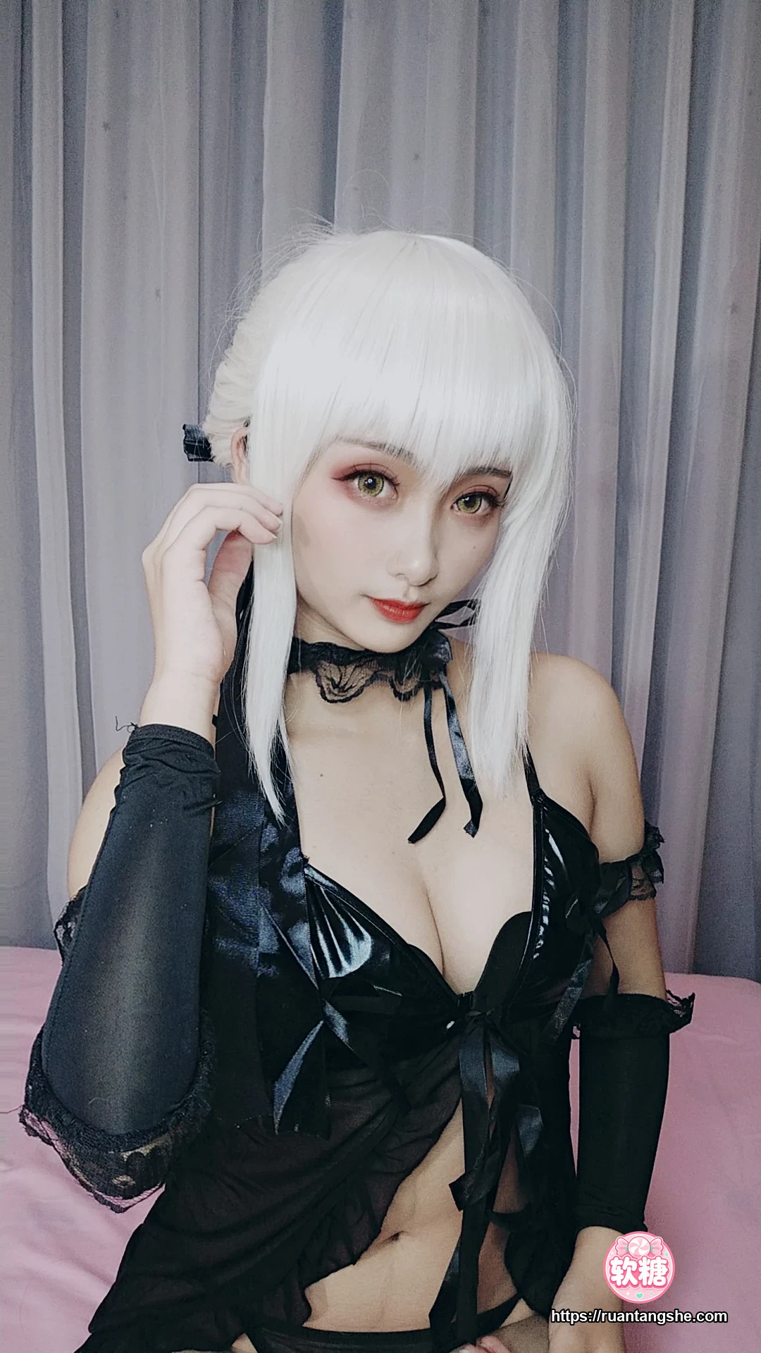 洛璃LoLiSAMA 洛璃LoLiSAMA NO.008 - FGO黑呆睡衣王座