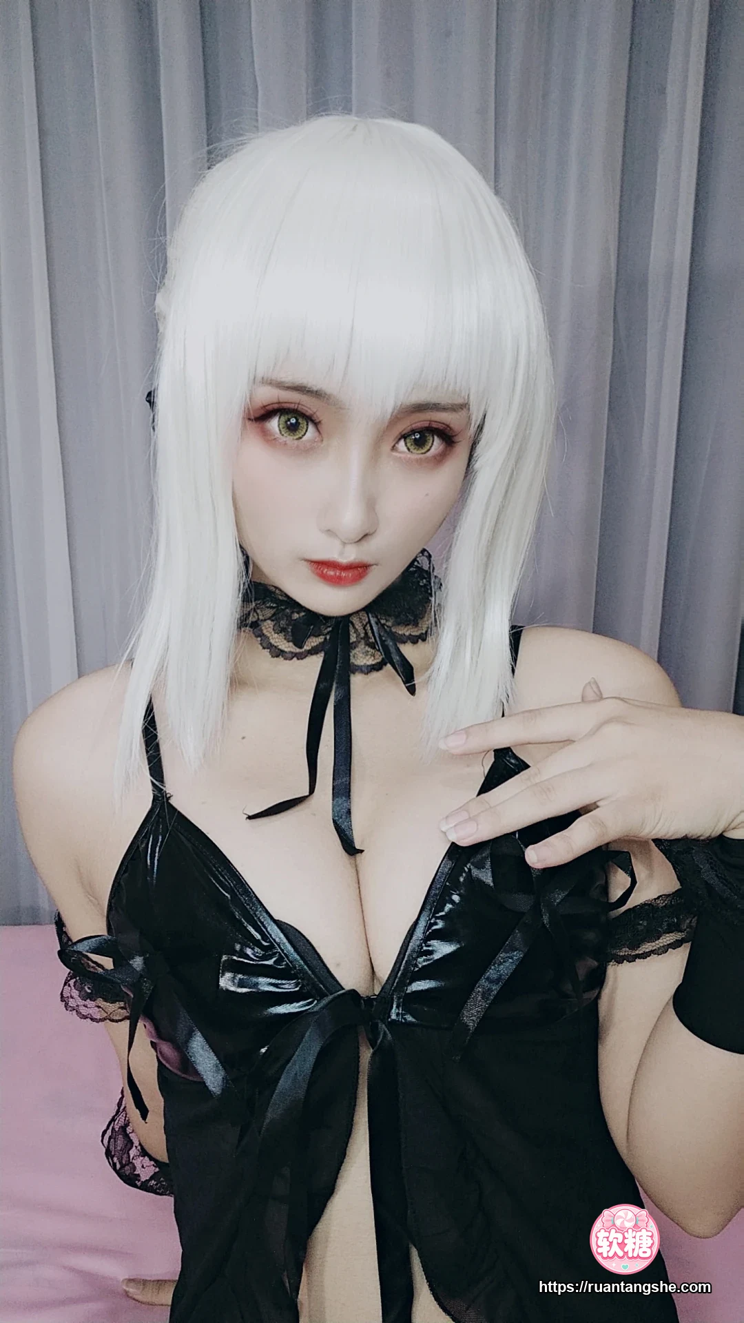 洛璃LoLiSAMA 洛璃LoLiSAMA NO.008 - FGO黑呆睡衣王座