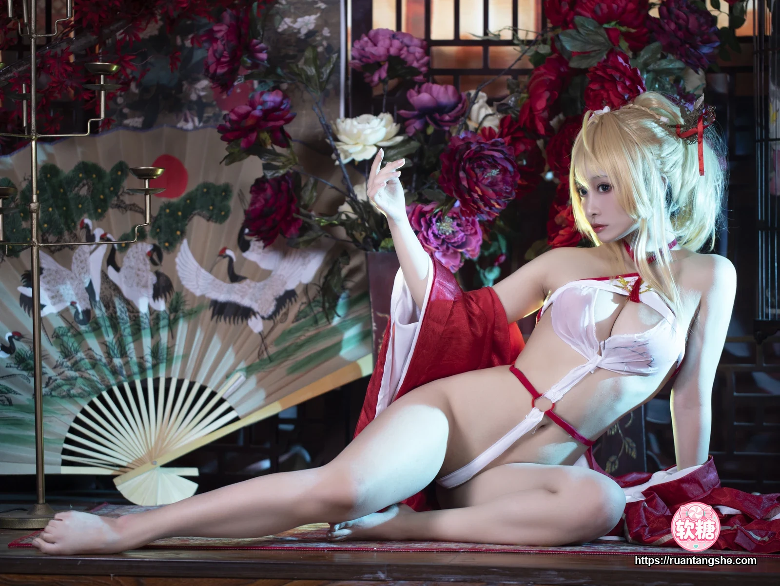 洛璃LoLiSAMA 洛璃LoLiSAMA NO.014 - 光荣凉夜香雪