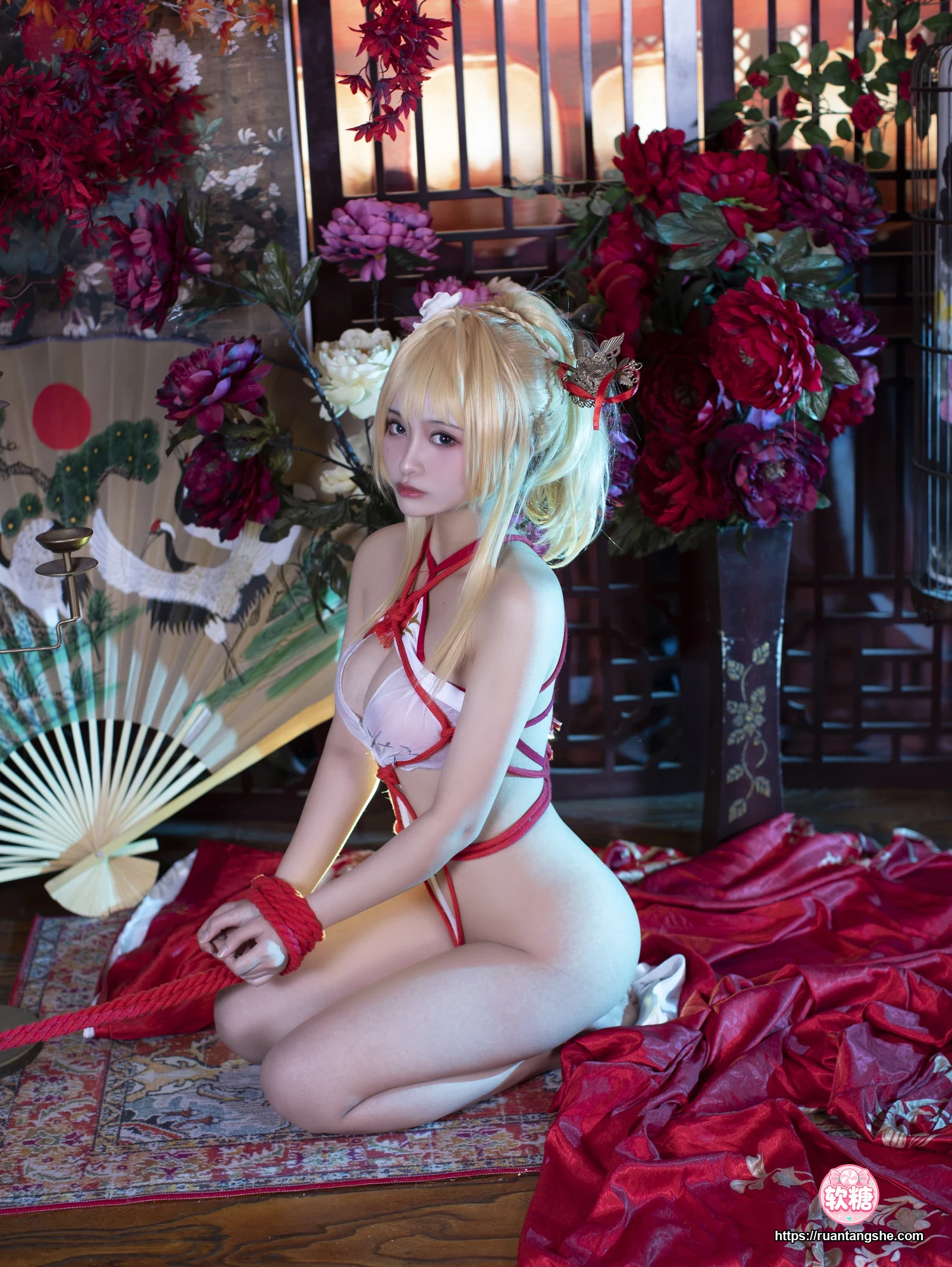 洛璃LoLiSAMA 洛璃LoLiSAMA NO.014 - 光荣凉夜香雪