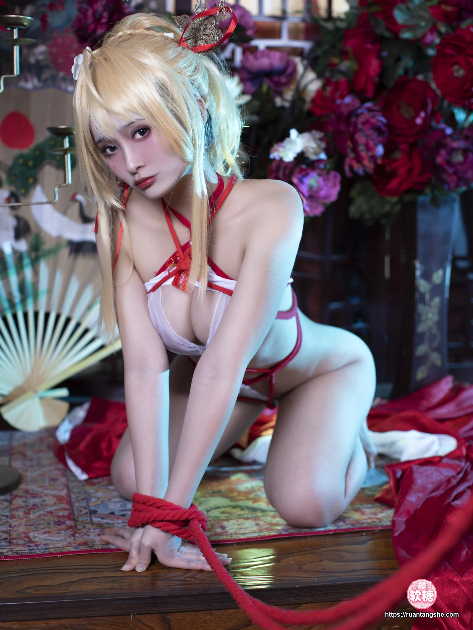 洛璃LoLiSAMA 洛璃LoLiSAMA NO.014 - 光荣凉夜香雪