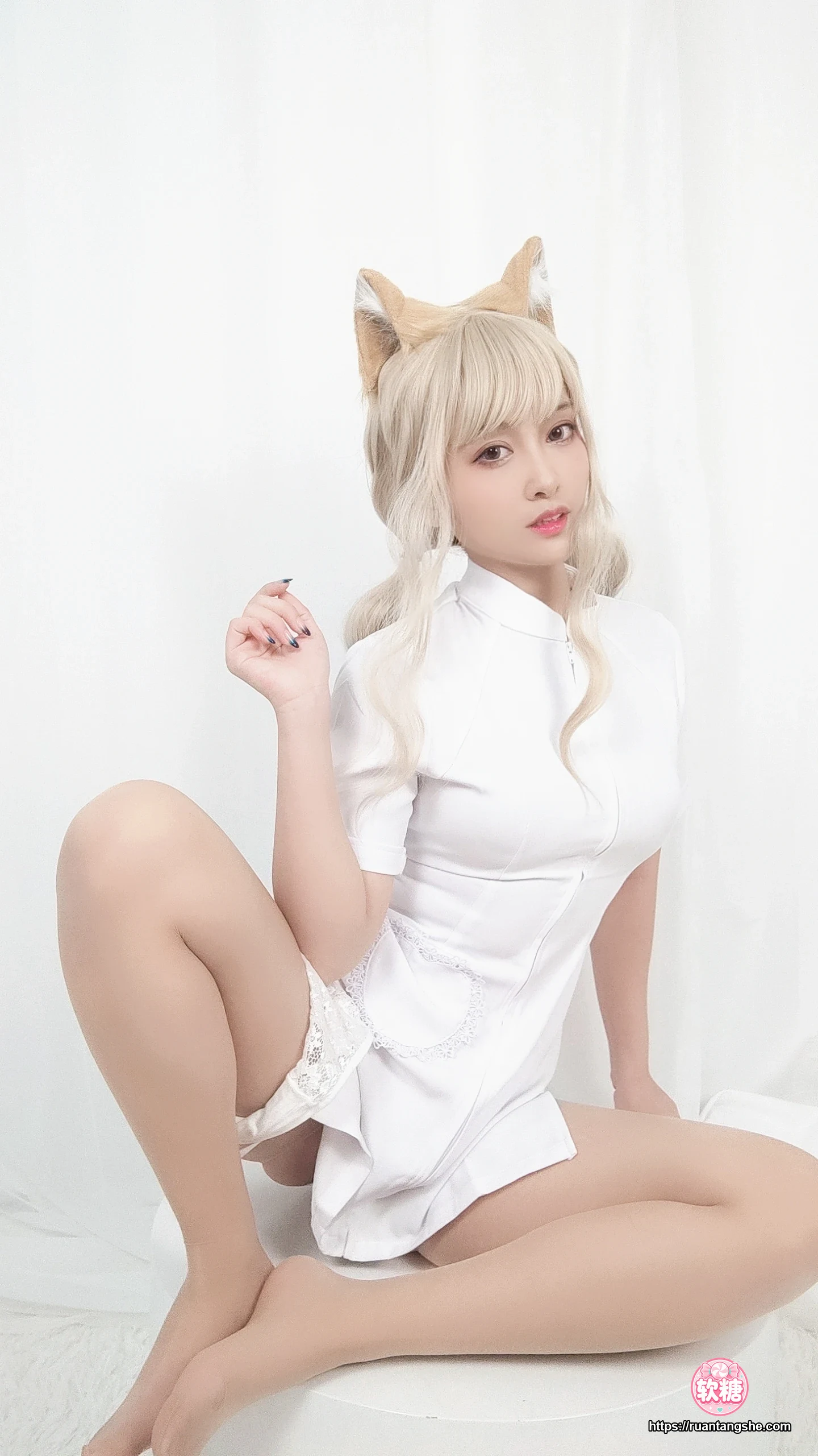 洛璃LoLiSAMA 洛璃LoLiSAMA NO.019 - 橘猫护士