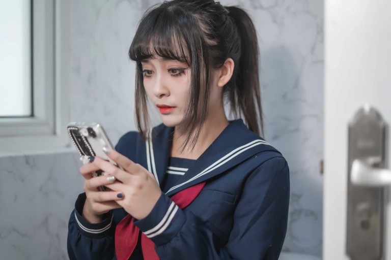 洛璃LoLiSAMA《JK》写真图集 62P｜在线预览与图包下载