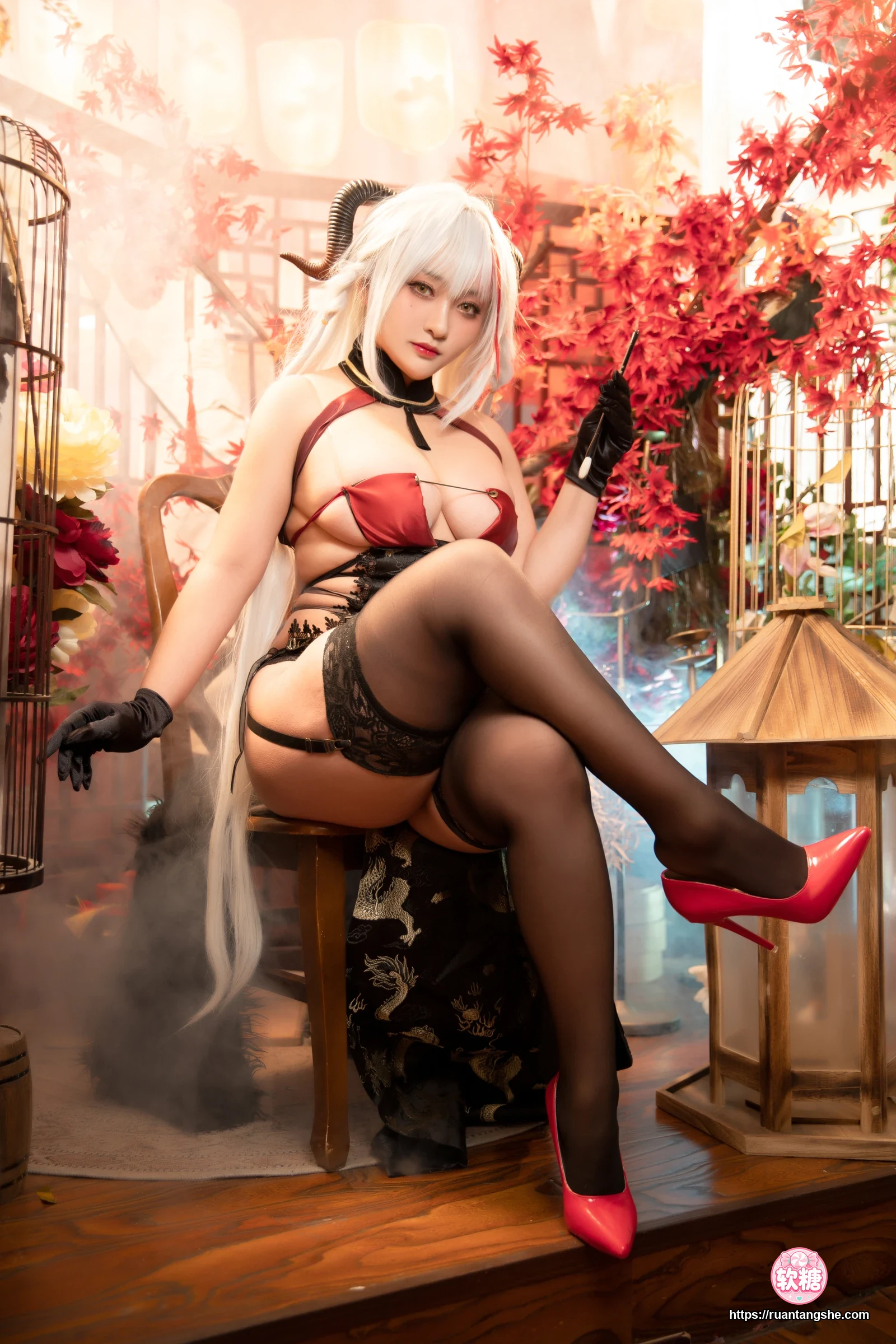 洛璃LoLiSAMA 洛璃LoLiSAMA NO.044 - 埃吉尔旗袍 金龙腾祥云