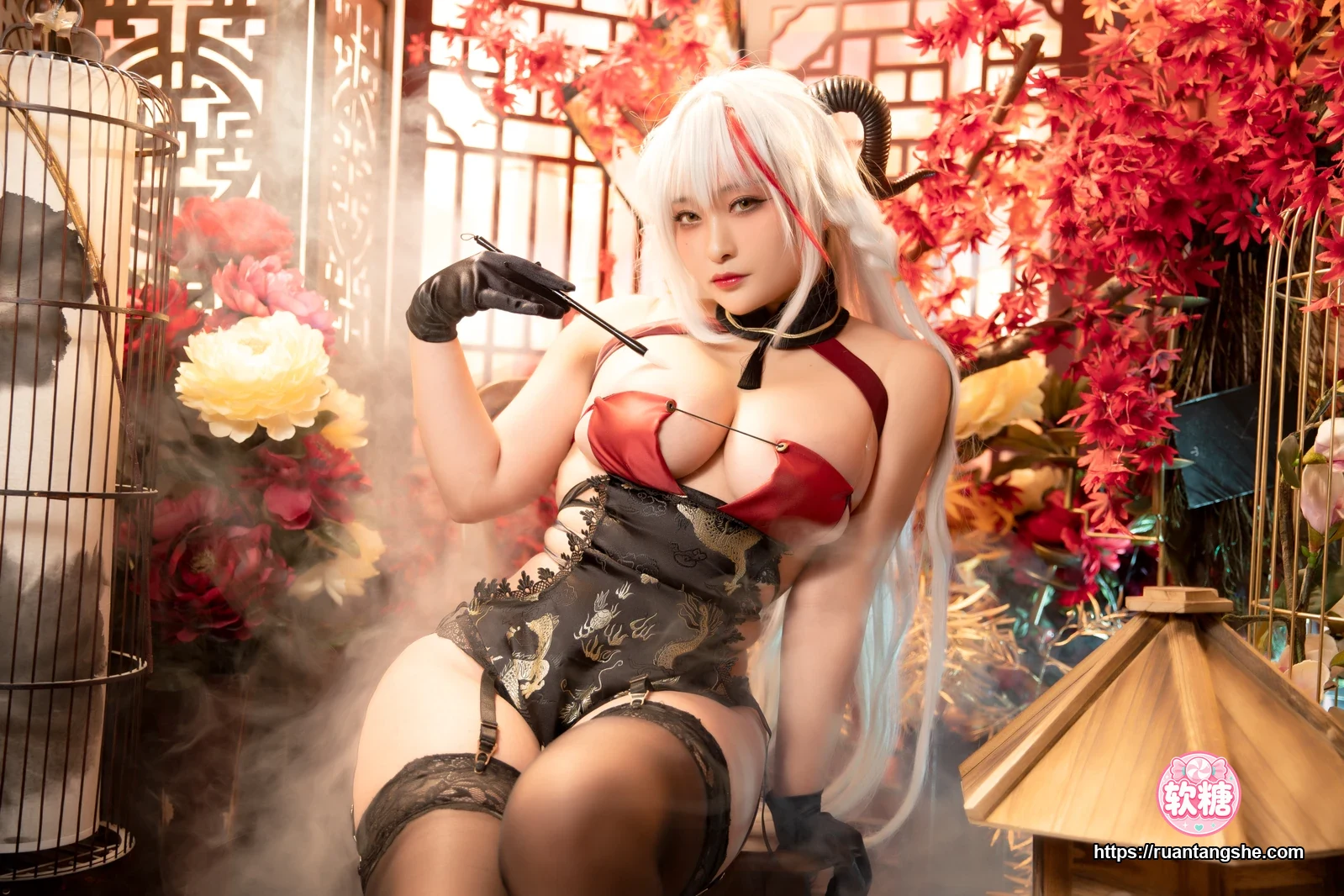 洛璃LoLiSAMA 洛璃LoLiSAMA NO.044 - 埃吉尔旗袍 金龙腾祥云