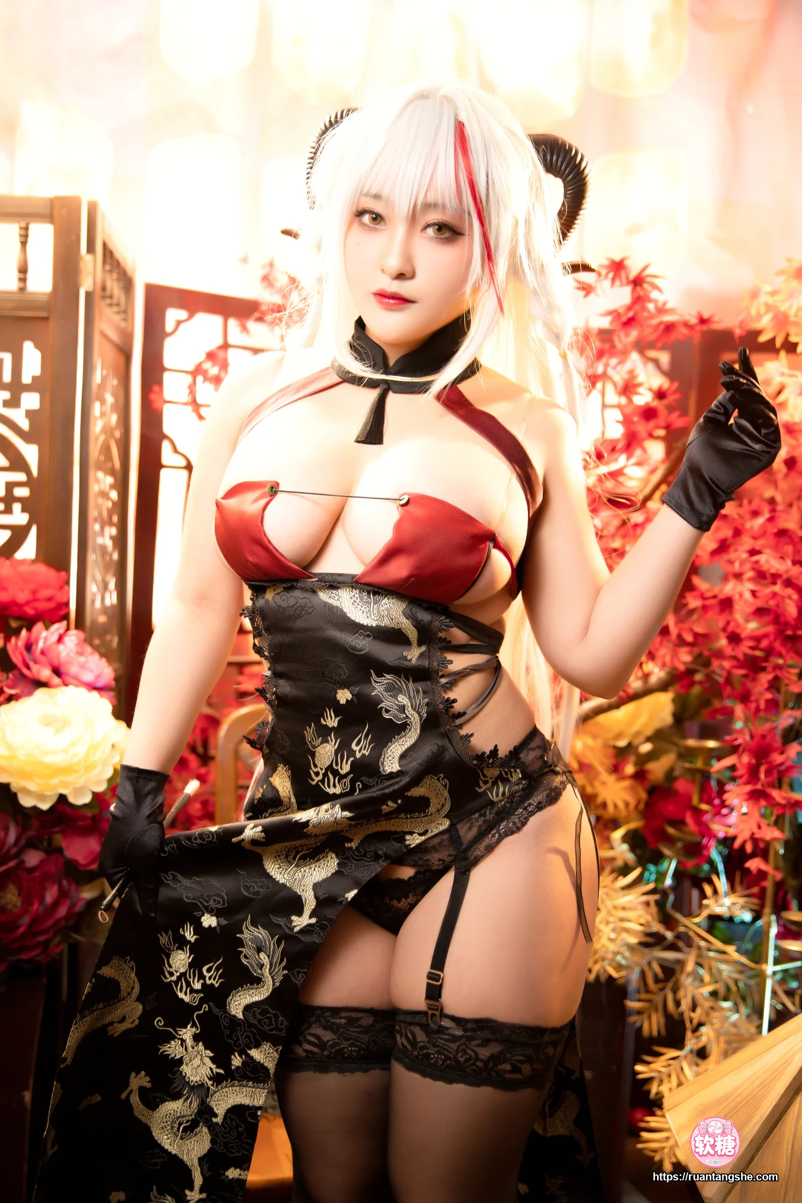 洛璃LoLiSAMA 洛璃LoLiSAMA NO.044 - 埃吉尔旗袍 金龙腾祥云