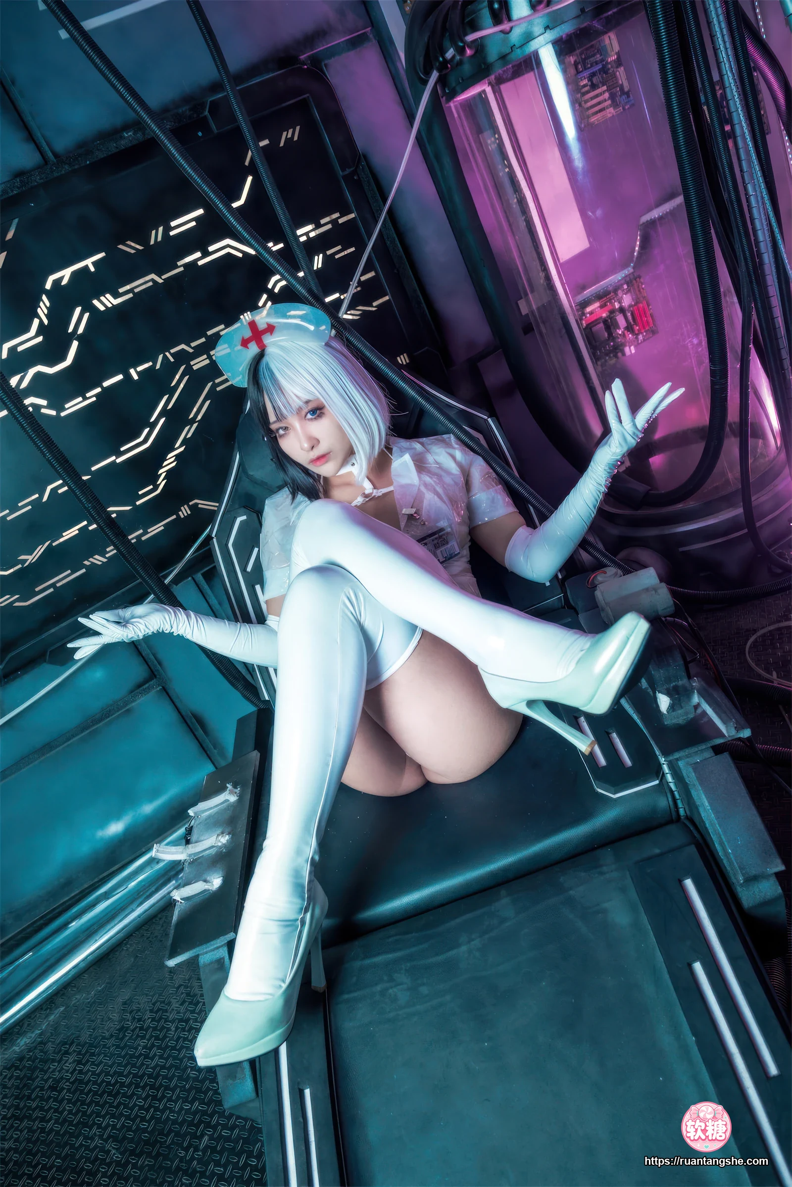 洛璃LoLiSAMA 洛璃LoLiSAMA NO.055 - 透明护士