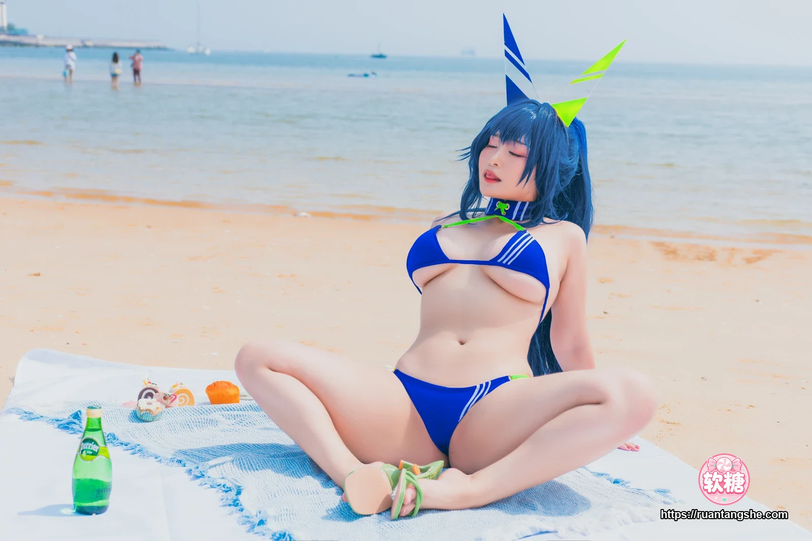 洛璃LoLiSAMA 洛璃LoLiSAMA NO.063 - 热恋的盛夏 花园泳装