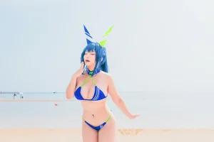 洛璃LoLiSAMA《热恋的盛夏 花园泳装》写真图集 66P｜在线预览与图包下载