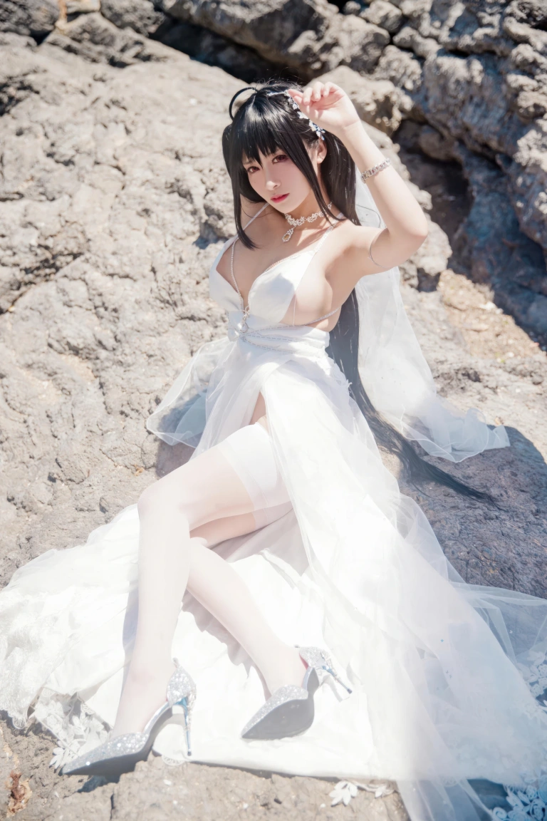 洛璃LoLiSAMA《碧蓝航线 大凤誓约花嫁》写真图集 44P｜在线预览与图包下载
