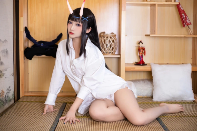 洛璃LoLiSAMA《碧蓝航线 能代衬衣》写真图集 73P｜在线预览与图包下载