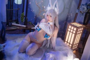 洛璃LoLiSAMA《碧蓝航线 信浓 相融一梦》写真图集 90P｜在线预览与图包下载