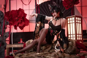 洛璃LoLiSAMA《碧蓝航线 近江 原皮》写真图集 67P｜在线预览与图包下载