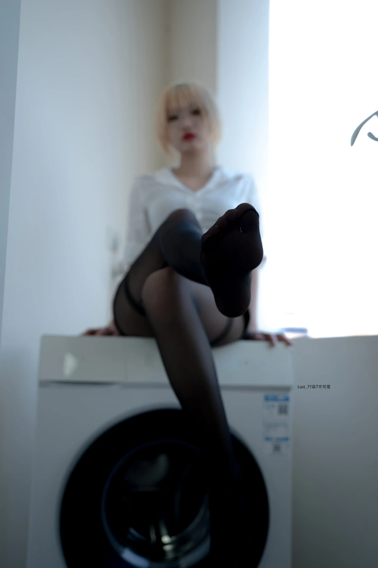 柒柒_Lust77《家庭教师》写真图集 133P｜在线预览与图包下载