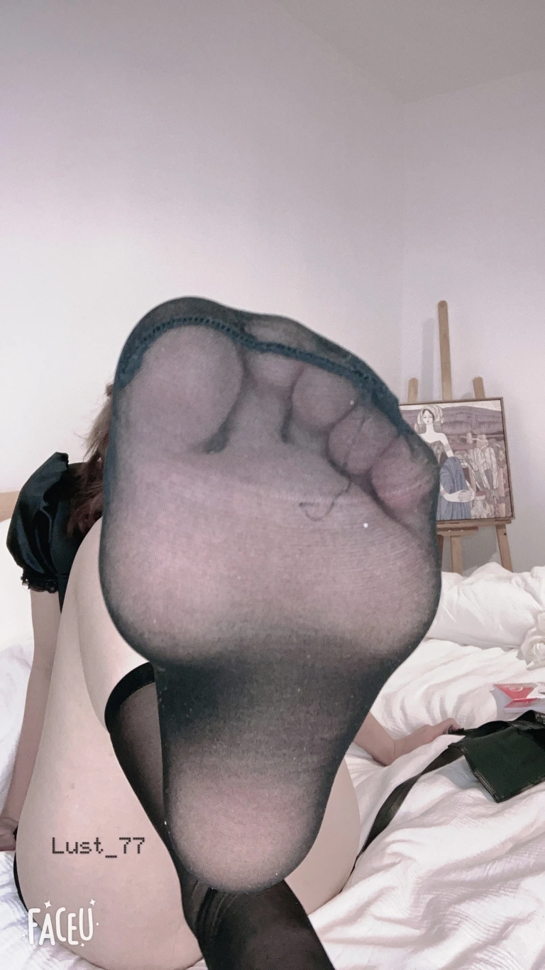 柒柒_Lust77《辣妹旗袍》写真图集 46P+1V｜在线预览与图包下载