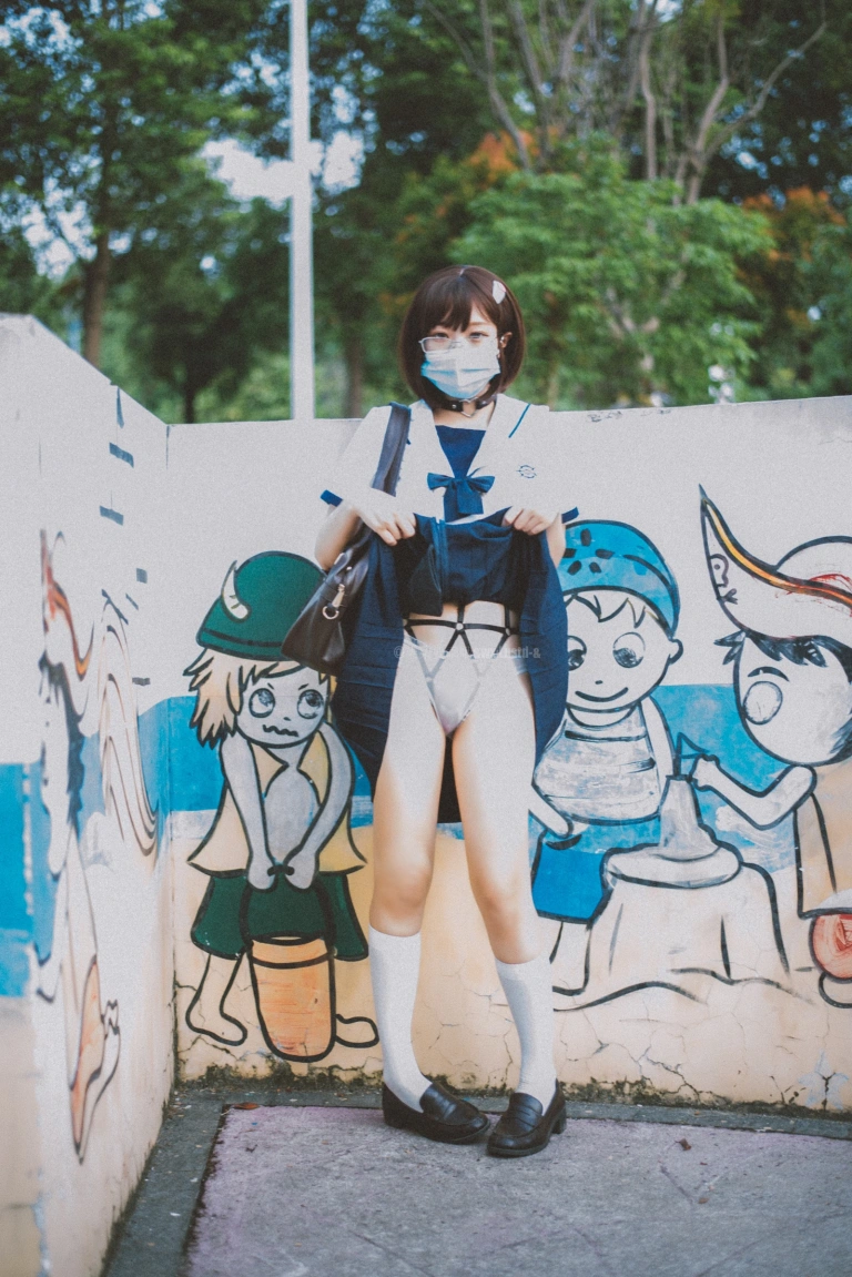 柒柒_Lust77《乐园JK》写真图集 37P｜在线预览与图包下载