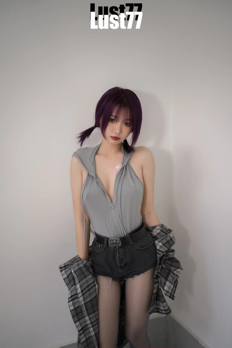 柒柒_Lust77《小灰兔》写真图集 70P+1V｜在线预览与图包下载