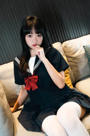 柒柒_Lust77《白丝死库水》写真图集 140P｜在线预览与图包下载
