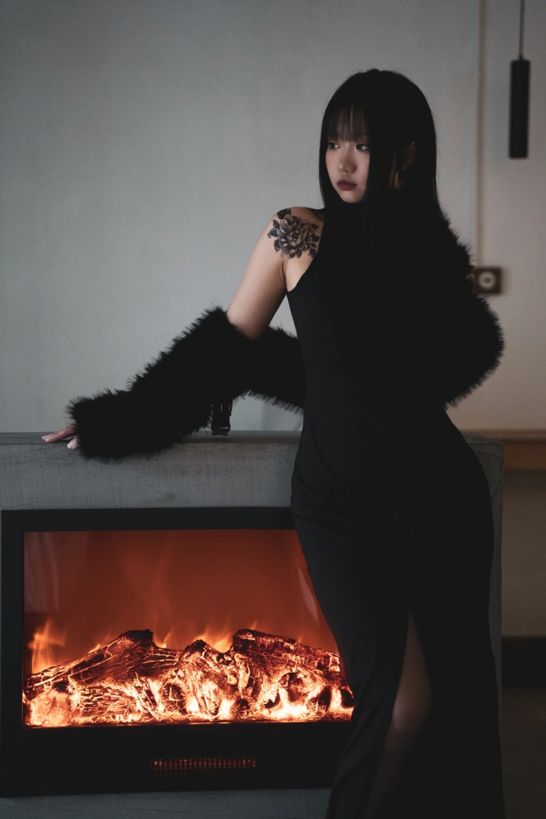 柒柒_Lust77《清寂》写真图集 22P｜在线预览与图包下载