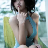 柒柒_Lust77《绿野》写真图集 70P+1V｜在线预览与图包下载
