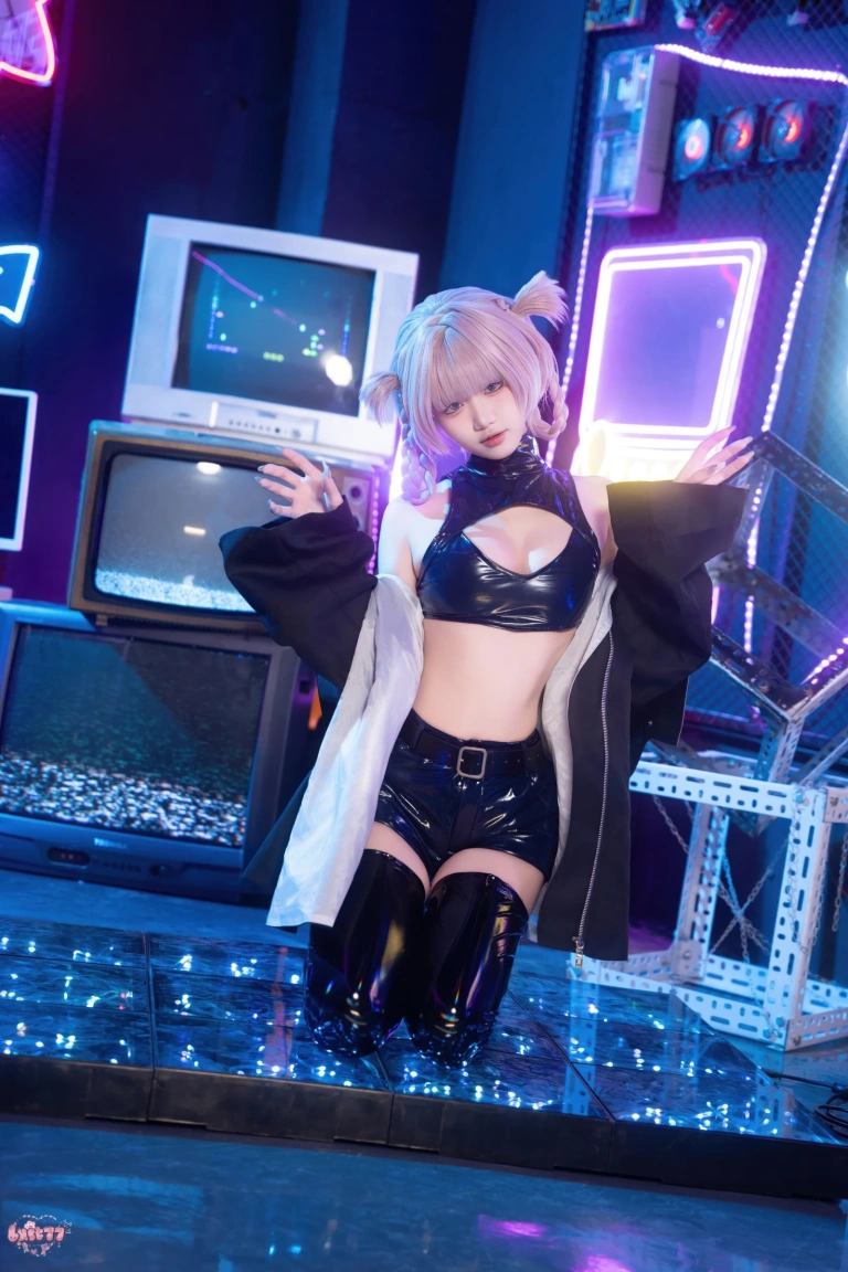 柒柒_Lust77《彻夜之歌 常服七草荠》写真图集 41P｜在线预览与图包下载