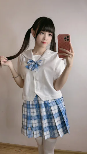 miko酱ww《自拍系列mikoの白丝02》写真图集 225P｜在线预览与图包下载