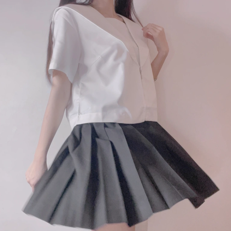 miko酱ww《自拍系列mikoの白丝03》写真图集 201P｜在线预览与图包下载