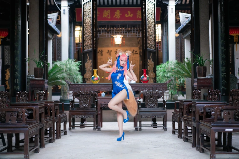 Money冷冷《玉藻前旗袍》写真图集 17P｜在线预览与图包下载