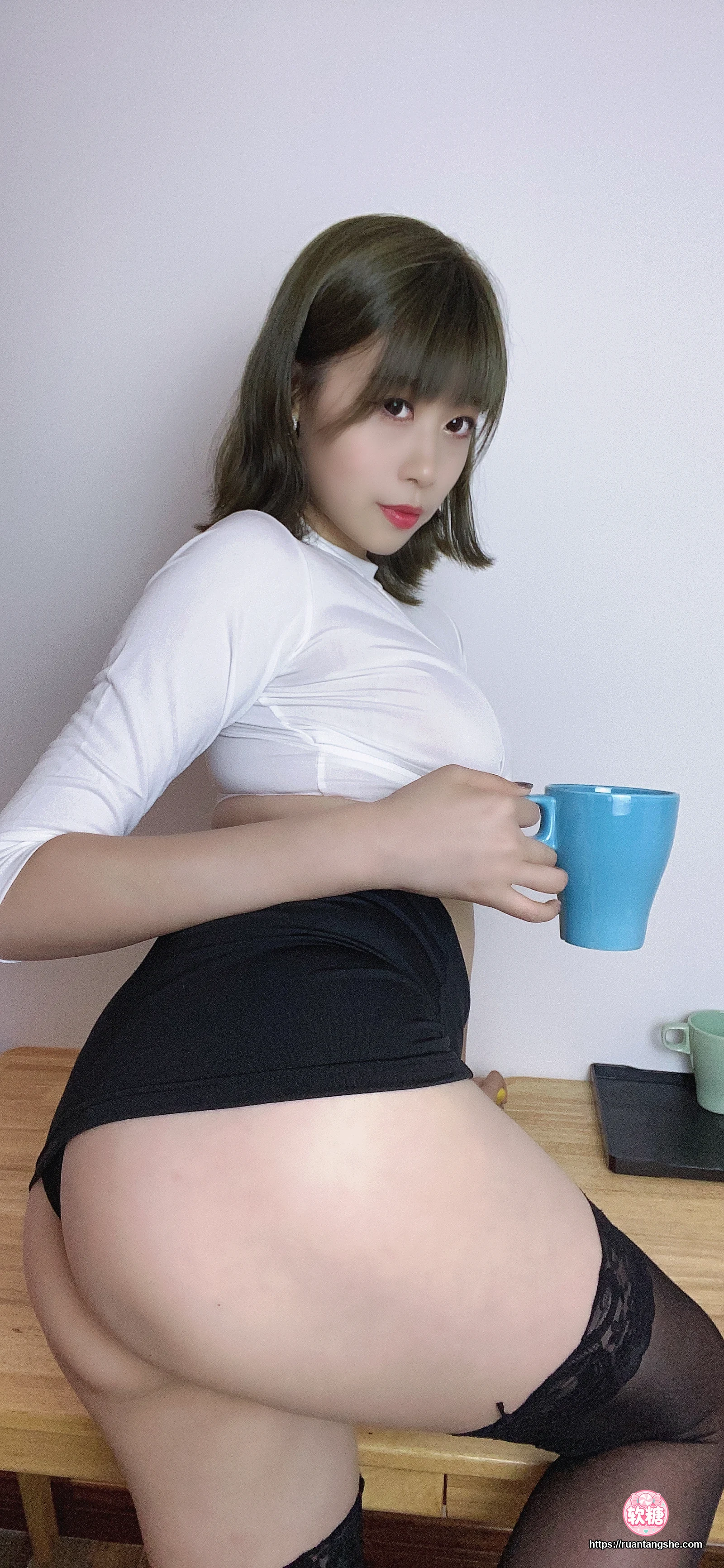 奈汐酱nice 奈汐酱nice NO.008 - 自撮り Vol.017 (動画入り) 不务正业小秘书