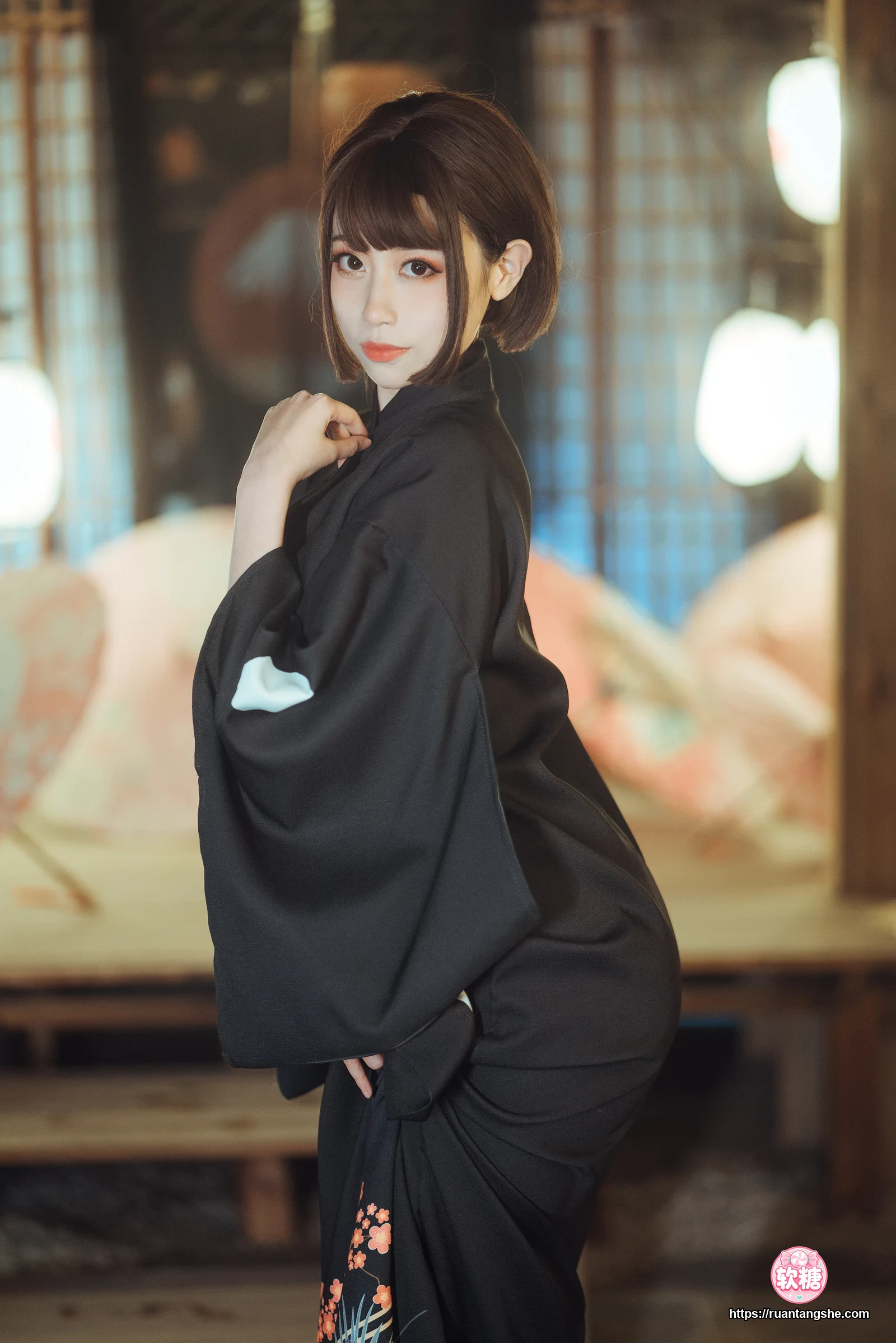 奈汐酱nice 奈汐酱nice NO.010 - 老板娘1 热情老板娘