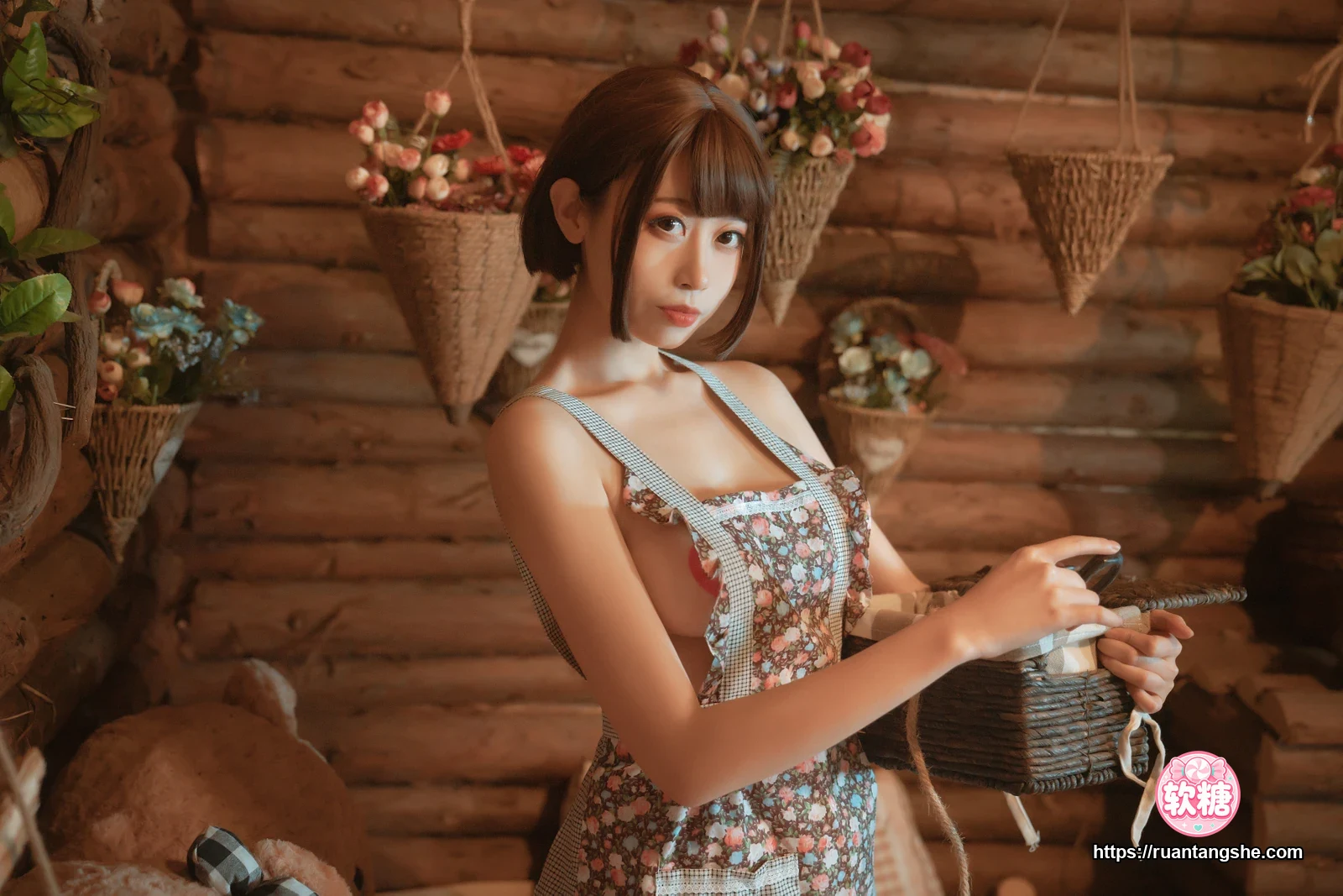 奈汐酱nice 奈汐酱nice NO.011 - 老板娘2 勤劳的老板娘