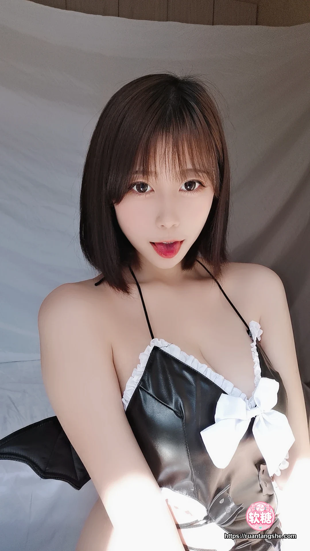 奈汐酱nice 奈汐酱nice NO.026 - 9号自拍本 可可乐乐