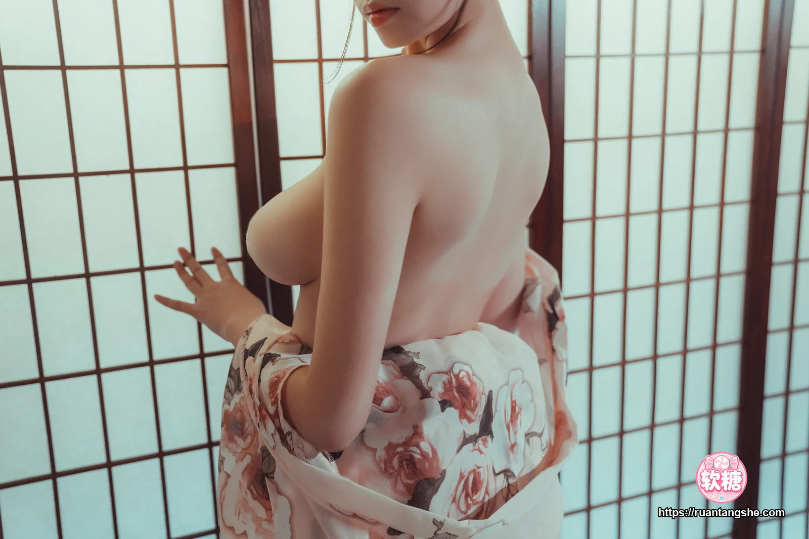 奈汐酱nice 奈汐酱nice NO.040 - 老板娘 4.0