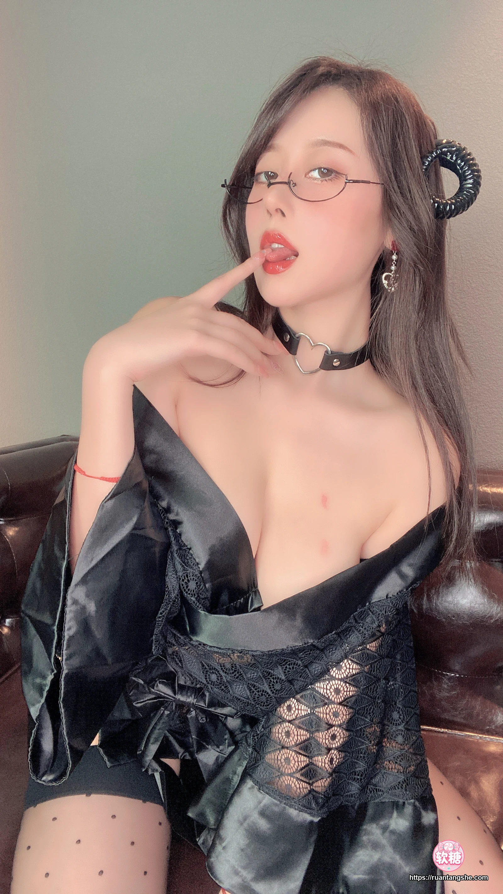 奈汐酱nice 奈汐酱nice NO.042 - 19号自拍本 夜