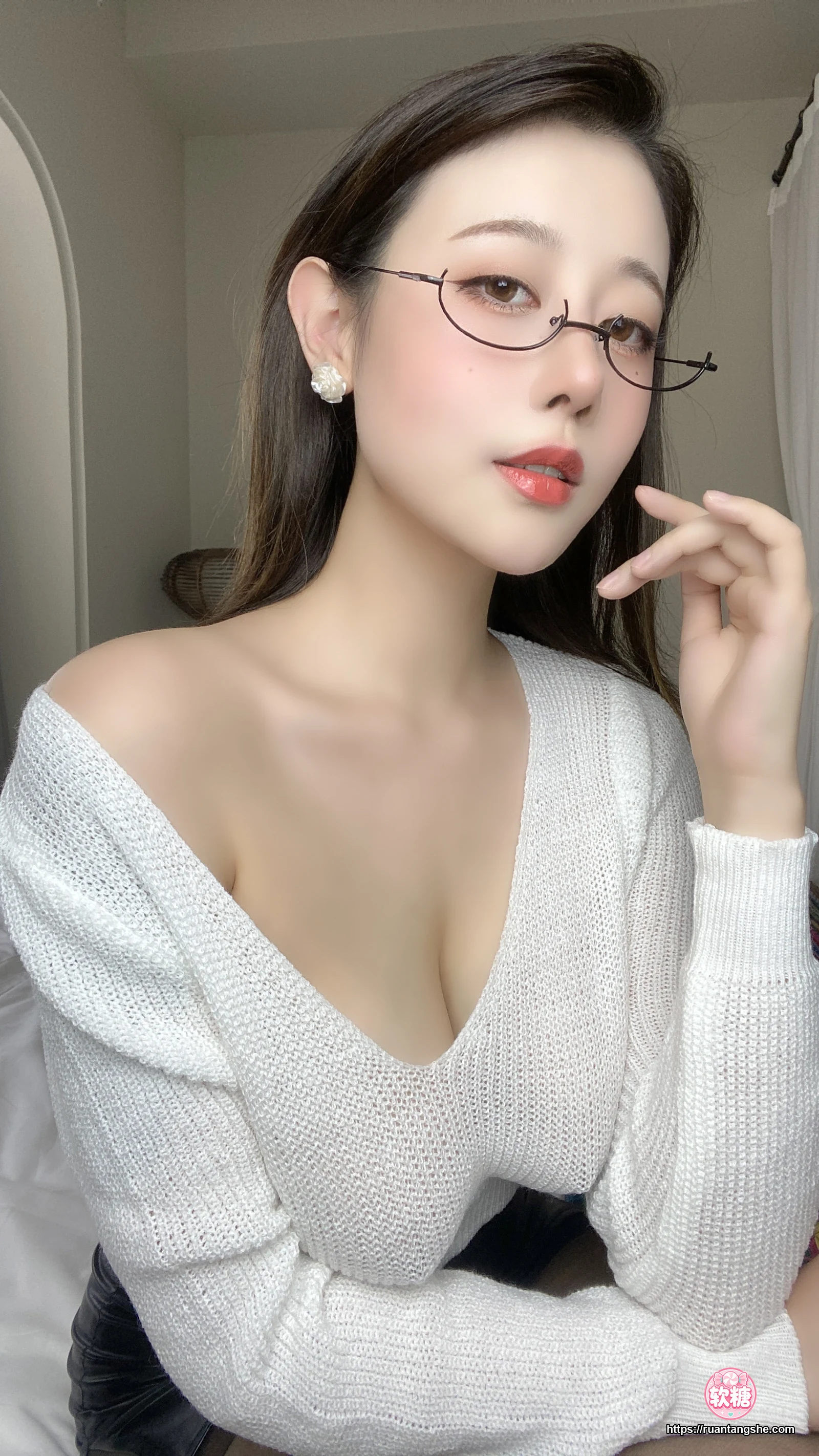 奈汐酱nice 奈汐酱nice NO.047 - 24号自拍本 姐姐