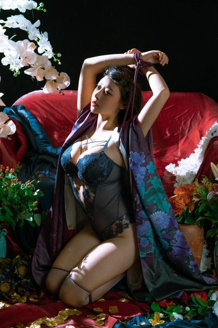 奈汐酱nice&云溪溪《潮汐+月》写真图集 38P｜在线预览与图包下载