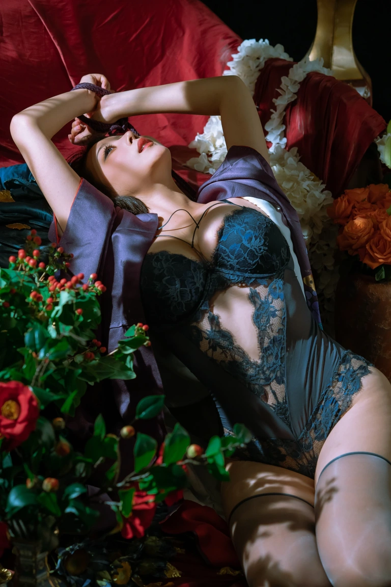 奈汐酱nice&云溪溪《潮汐+月》写真图集 38P｜在线预览与图包下载