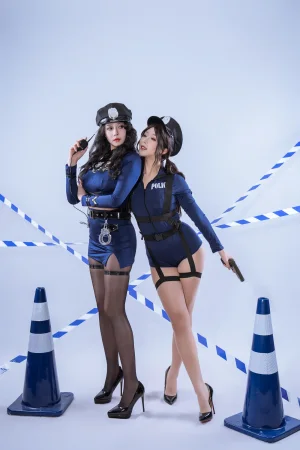 奈汐酱nice&奶桃《限制区》写真图集 73P｜在线预览与图包下载