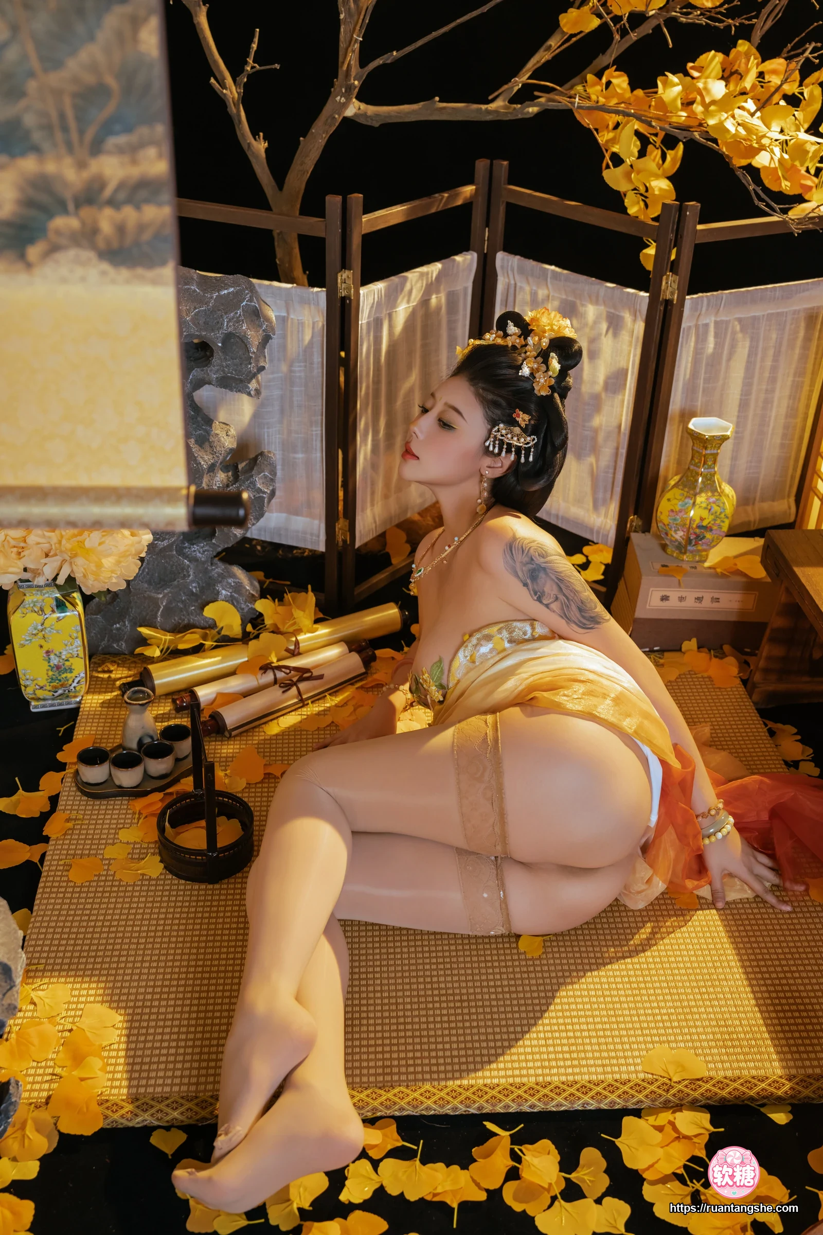 奈汐酱nice 奈汐酱nice NO.114 - 金笺寄月