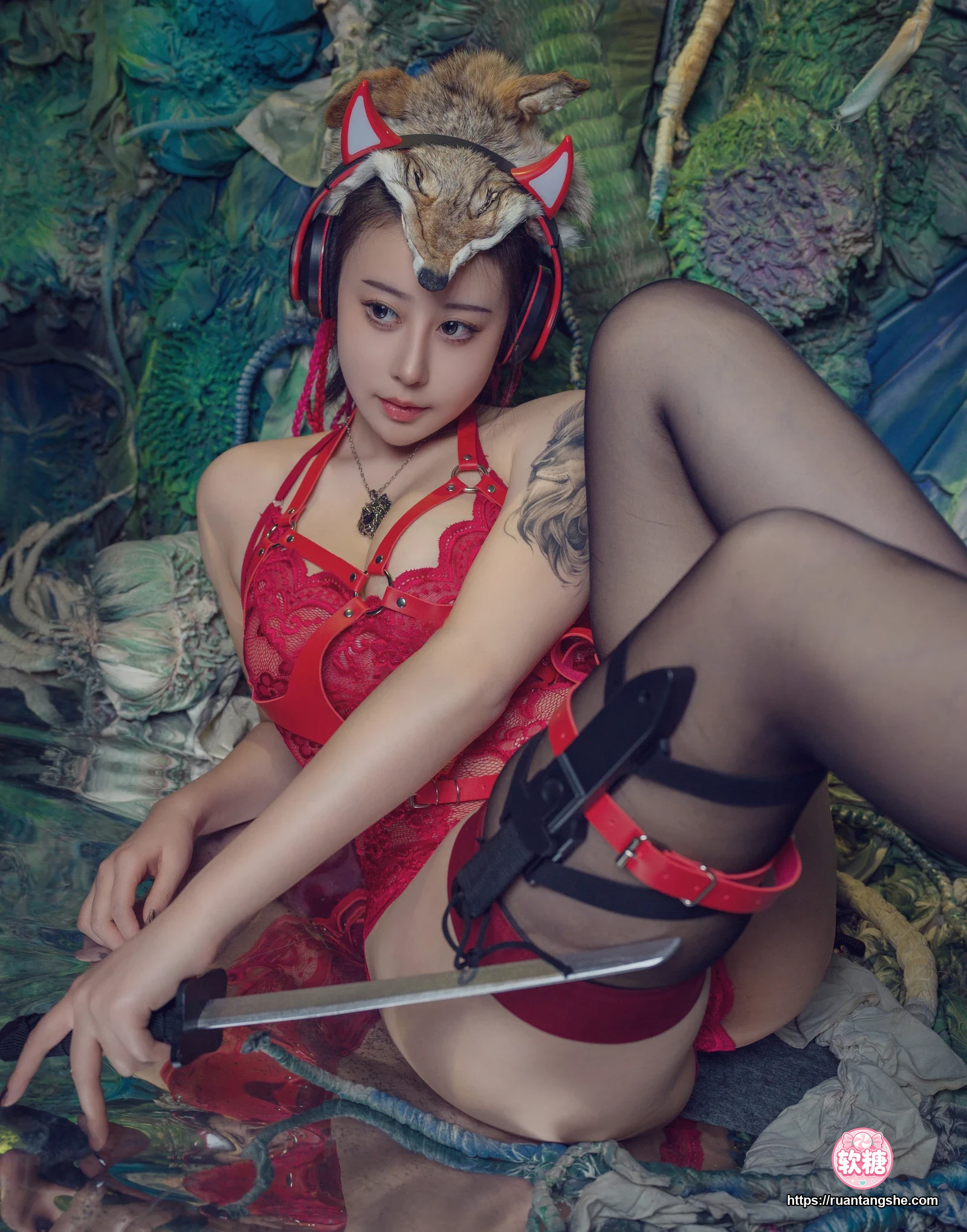 奈汐酱nice 奈汐酱nice NO.120 - 猎狼女