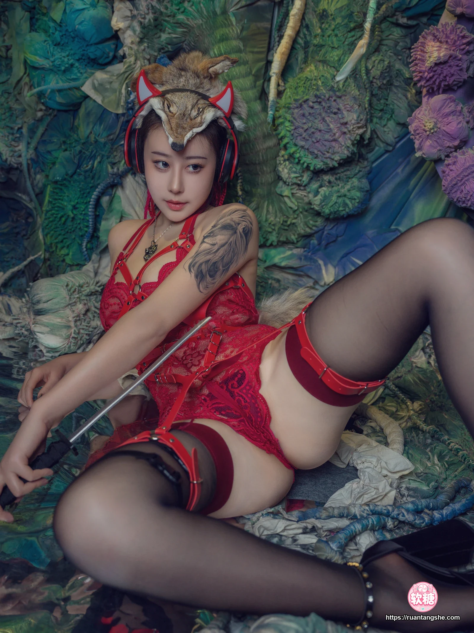 奈汐酱nice 奈汐酱nice NO.120 - 猎狼女