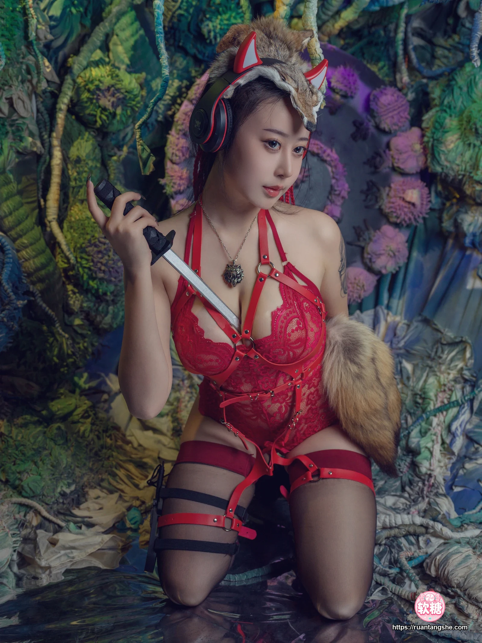 奈汐酱nice 奈汐酱nice NO.120 - 猎狼女