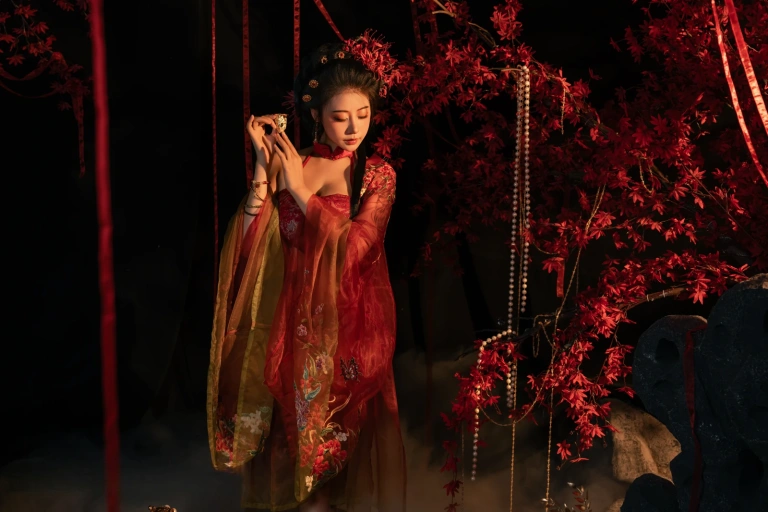 奈汐酱nice《流丹》写真图集 85P｜在线预览与图包下载