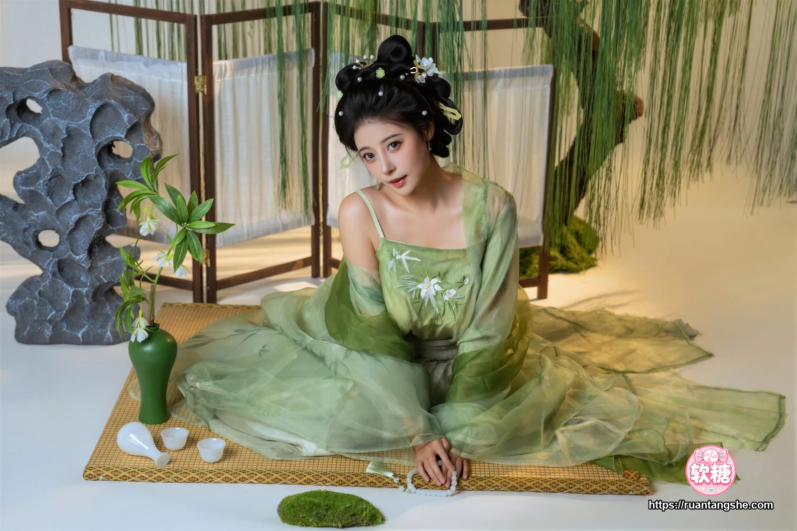 奈汐酱nice 奈汐酱nice NO.130 - 拾翠