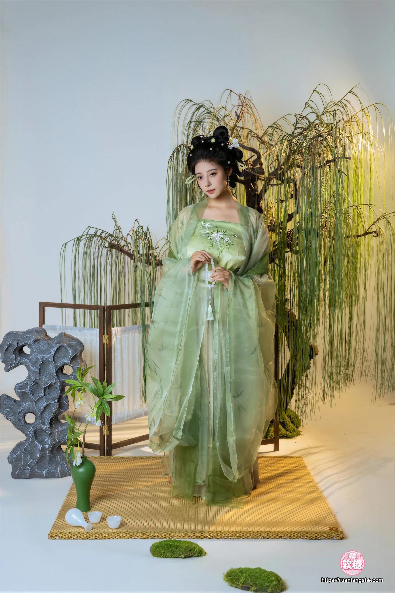 奈汐酱nice 奈汐酱nice NO.130 - 拾翠