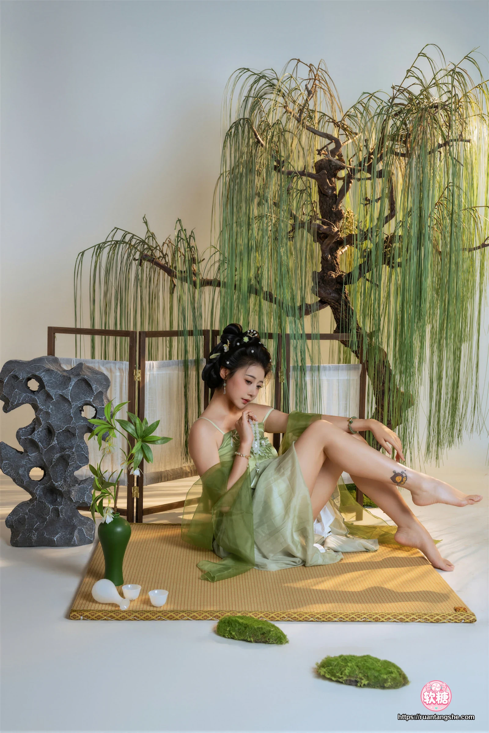 奈汐酱nice 奈汐酱nice NO.130 - 拾翠