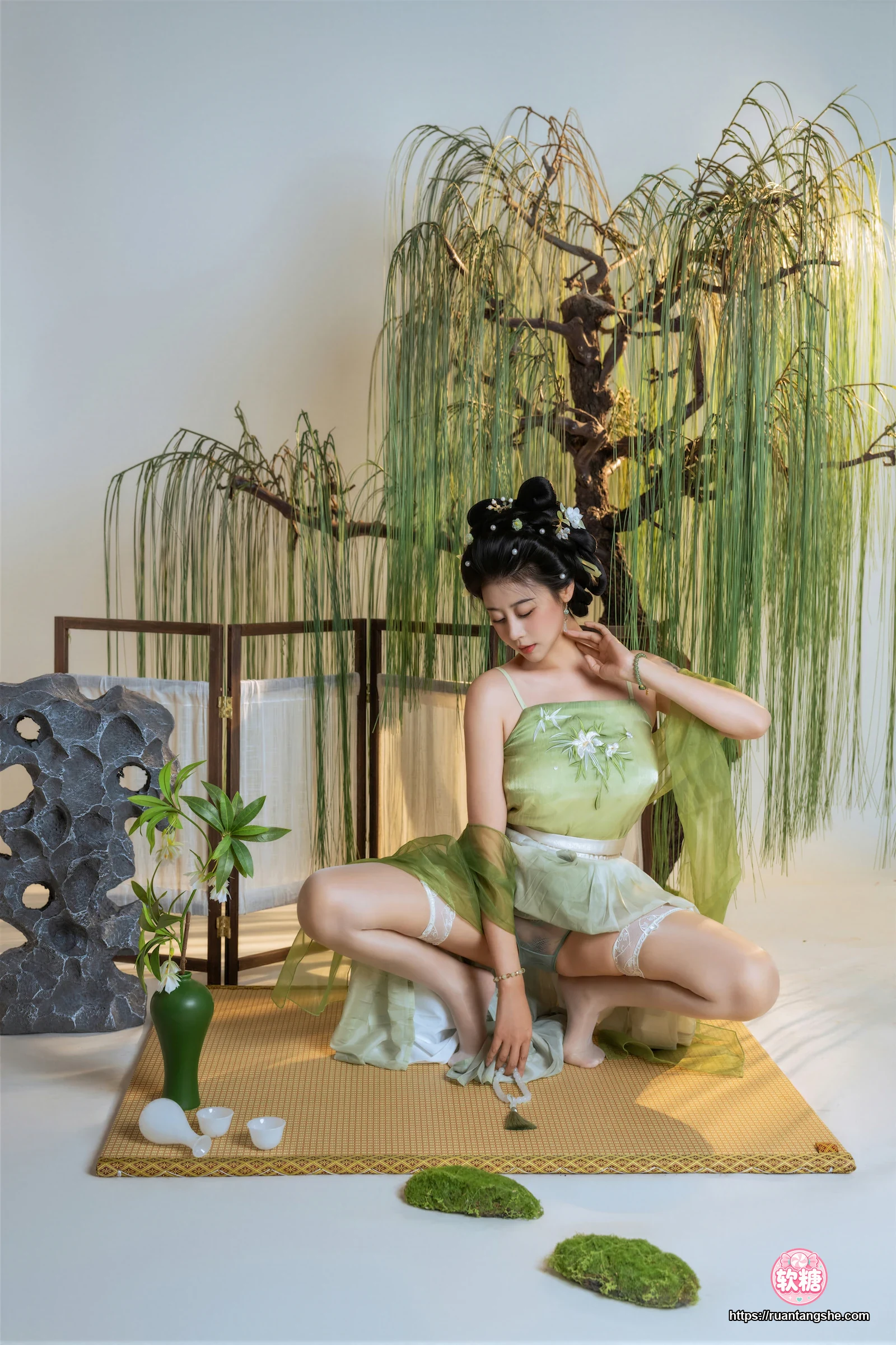 奈汐酱nice 奈汐酱nice NO.130 - 拾翠