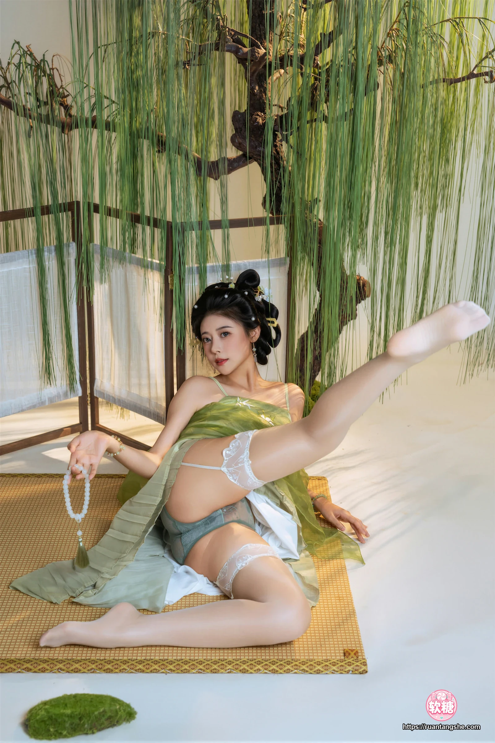 奈汐酱nice 奈汐酱nice NO.130 - 拾翠