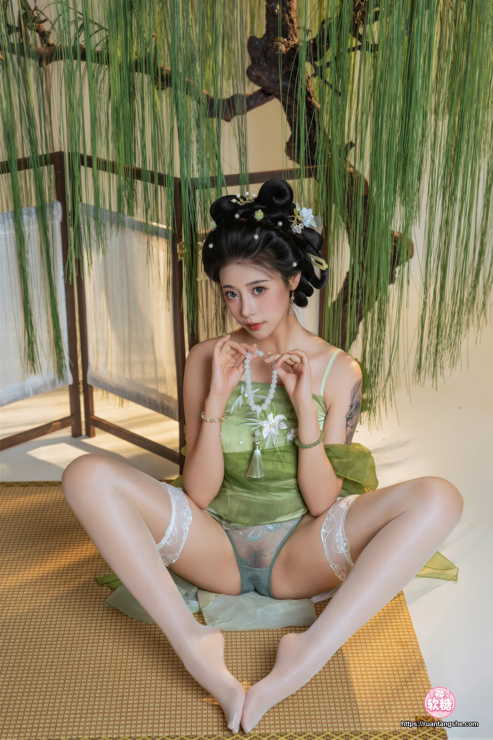 奈汐酱nice 奈汐酱nice NO.130 - 拾翠