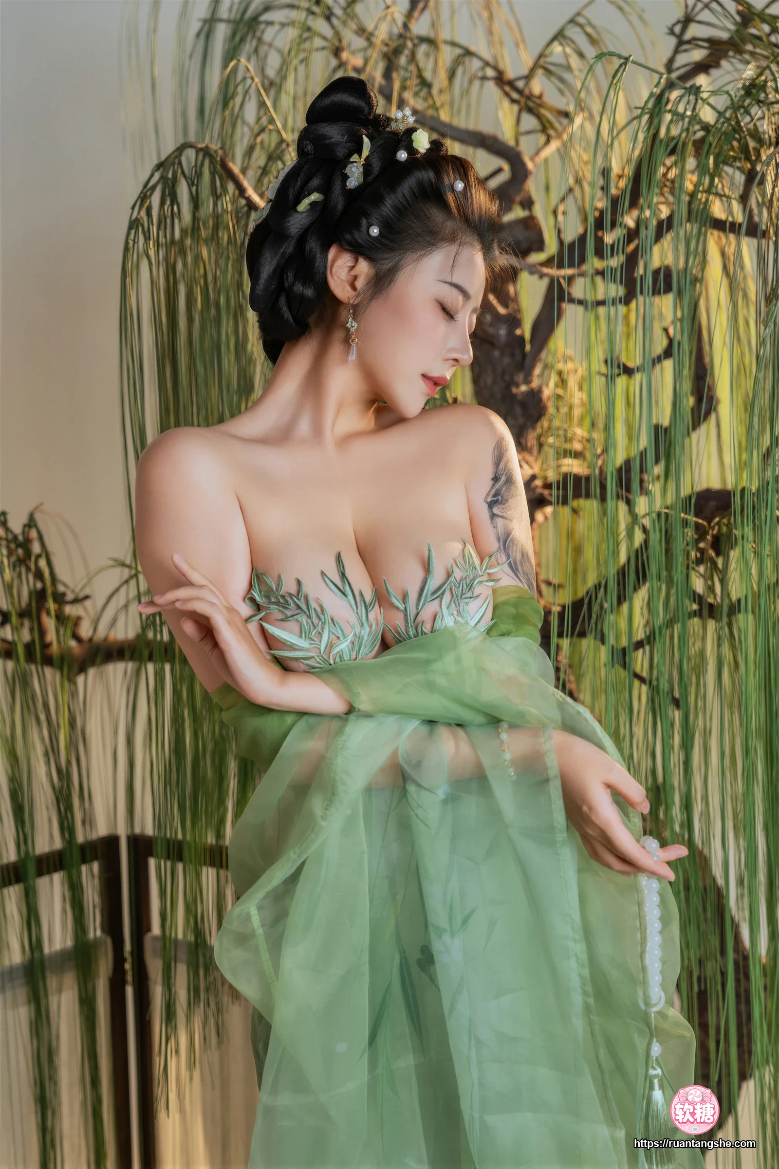 奈汐酱nice 奈汐酱nice NO.130 - 拾翠